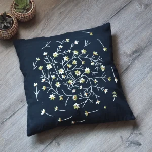 "Circle of love" Pure Cotton Cushion Cover - Black